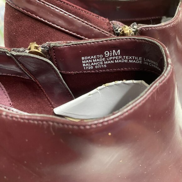 Bandolino Ankle Booties Heeled Burgandy Bocambria Side Zip size 9.5 - Picture 7 of 7
